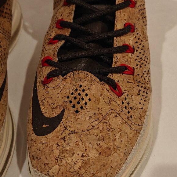 Nike LeBron 10 X EXT Cork 580890-200 Men's Size 8 US  Excellent Condition - Picture 7 of 16